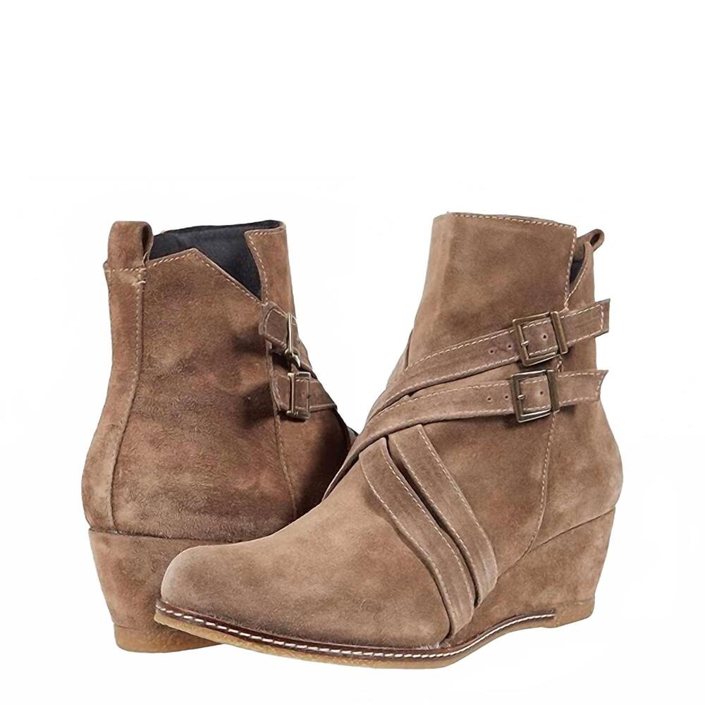 NEW ERIC MICHAEL women's wayne queen wedge bootie in taupe